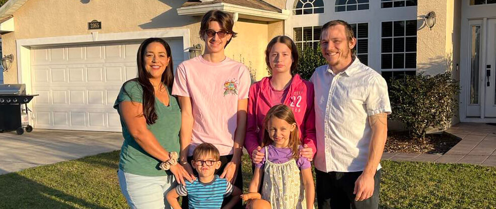 Brad Lynch and family